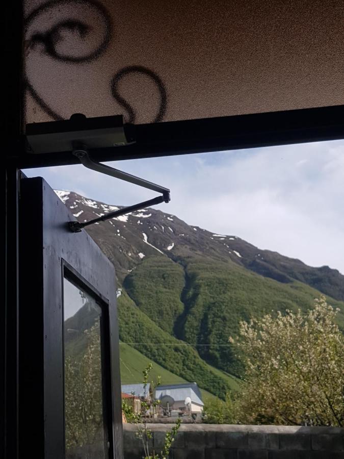 Cozy House Kazbegi Hotel Exterior foto